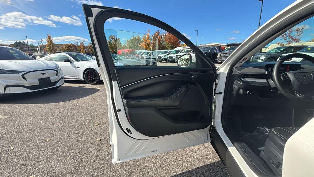 used 2021 Ford Mustang Mach-E car, priced at $23,277