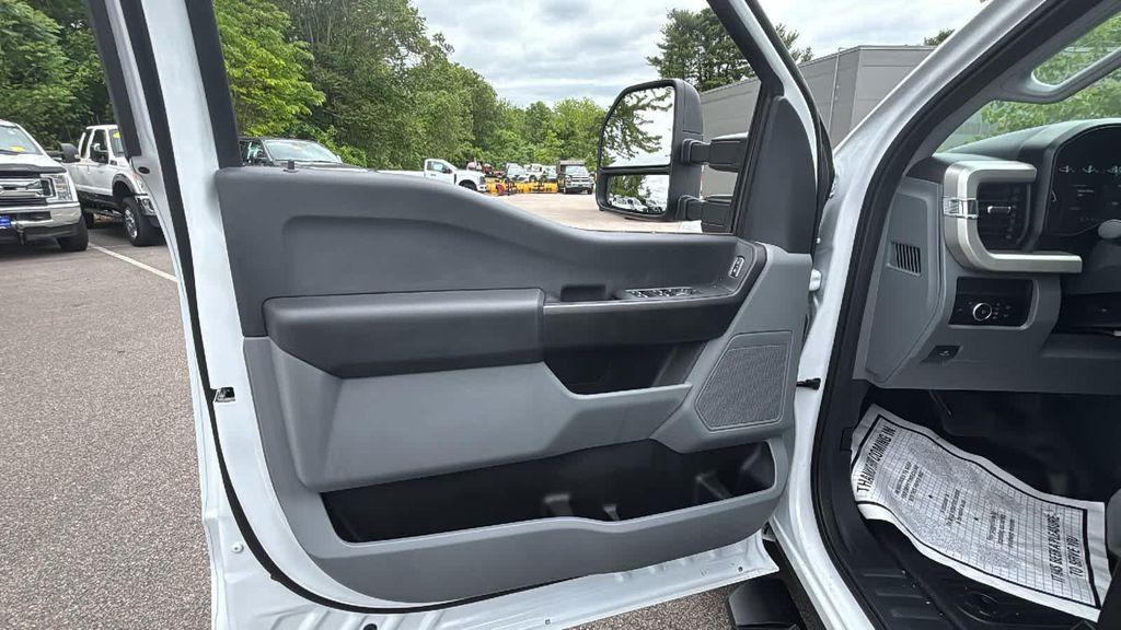 used 2024 Ford F-250 car, priced at $58,977
