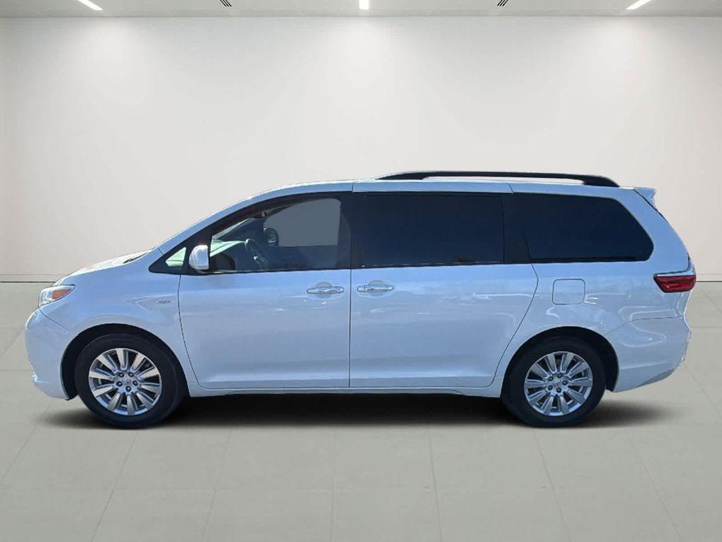 used 2017 Toyota Sienna car, priced at $26,977