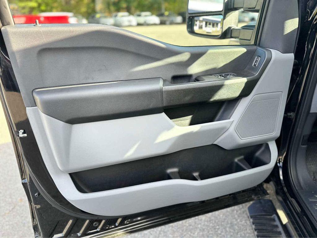 new 2023 Ford F-350 car, priced at $66,484