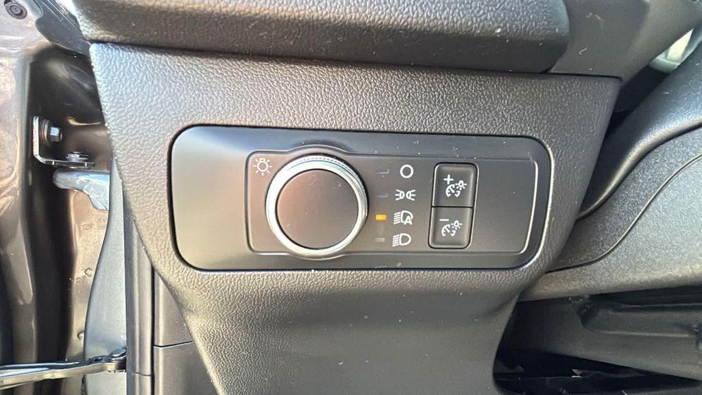 used 2022 Ford Escape car, priced at $21,296