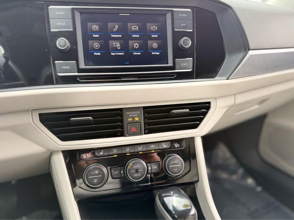 used 2022 Volkswagen Jetta car, priced at $19,537