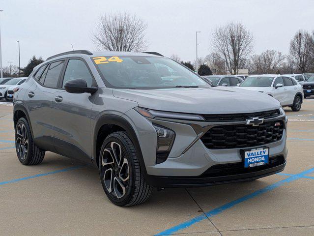 used 2024 Chevrolet Trax car, priced at $19,995