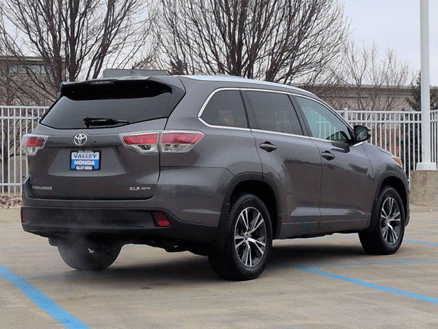 used 2016 Toyota Highlander car, priced at $18,995