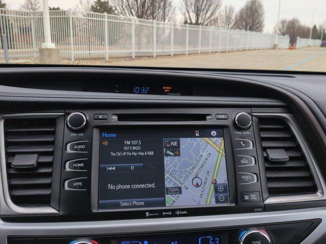 used 2016 Toyota Highlander car, priced at $18,995