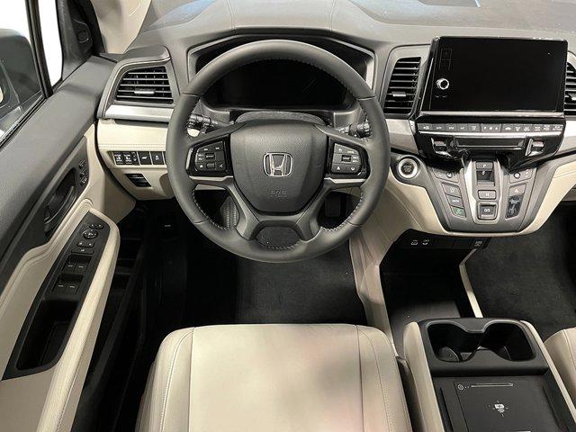 new 2026 Honda Odyssey car, priced at $45,157