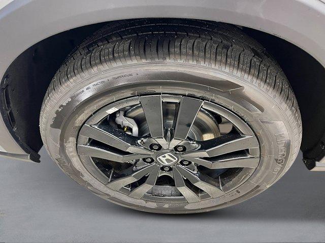 new 2026 Honda HR-V car, priced at $31,705