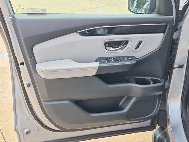 used 2023 Honda Pilot car, priced at $36,407