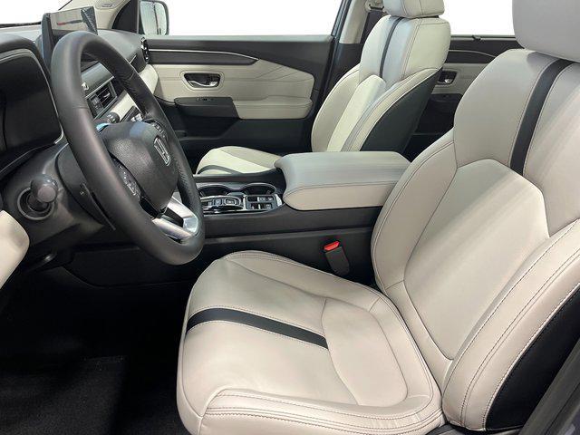 new 2026 Honda Pilot car, priced at $53,002