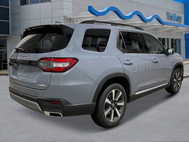new 2025 Honda Pilot car, priced at $51,550