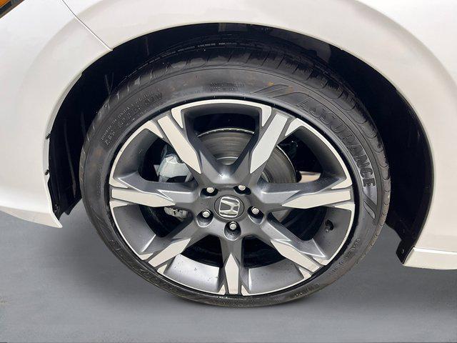 new 2026 Honda Civic Hybrid car, priced at $35,145