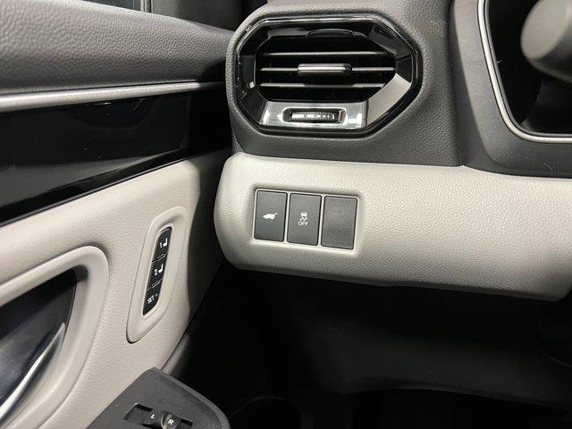 new 2025 Honda Pilot car, priced at $51,095
