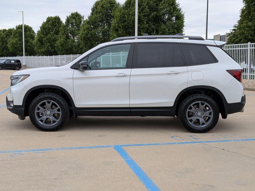 used 2024 Honda Passport car, priced at $39,407