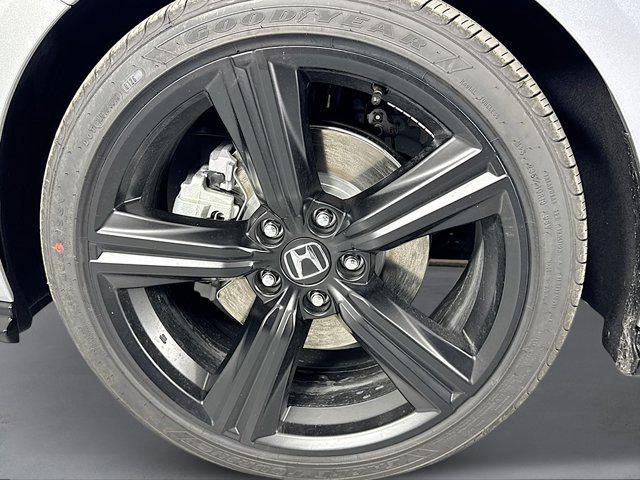 new 2026 Honda Accord Hybrid car, priced at $37,102