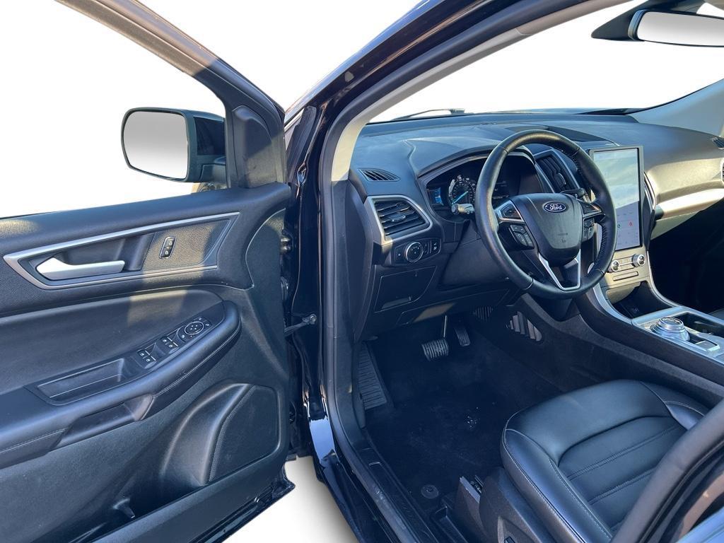 used 2024 Ford Edge car