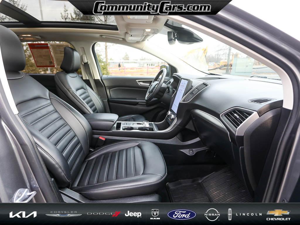 used 2022 Ford Edge car