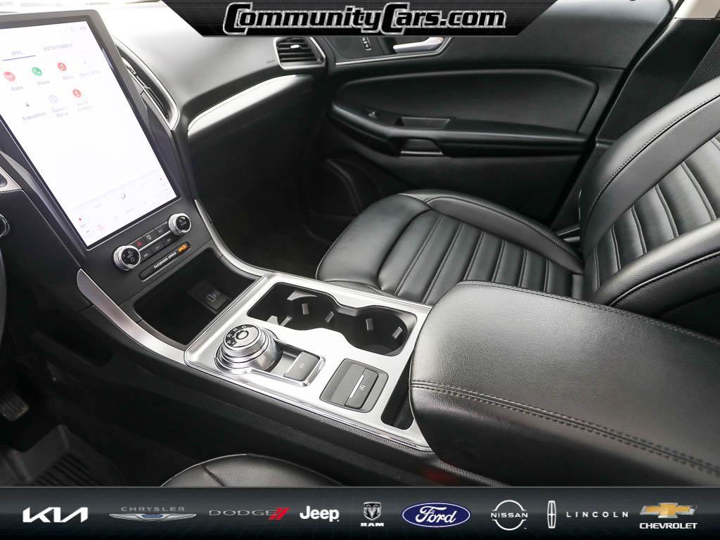 used 2022 Ford Edge car