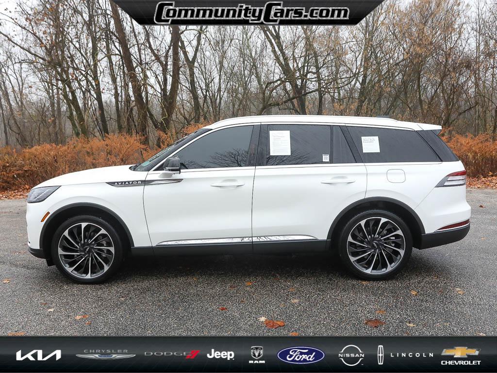 used 2025 Lincoln Aviator car