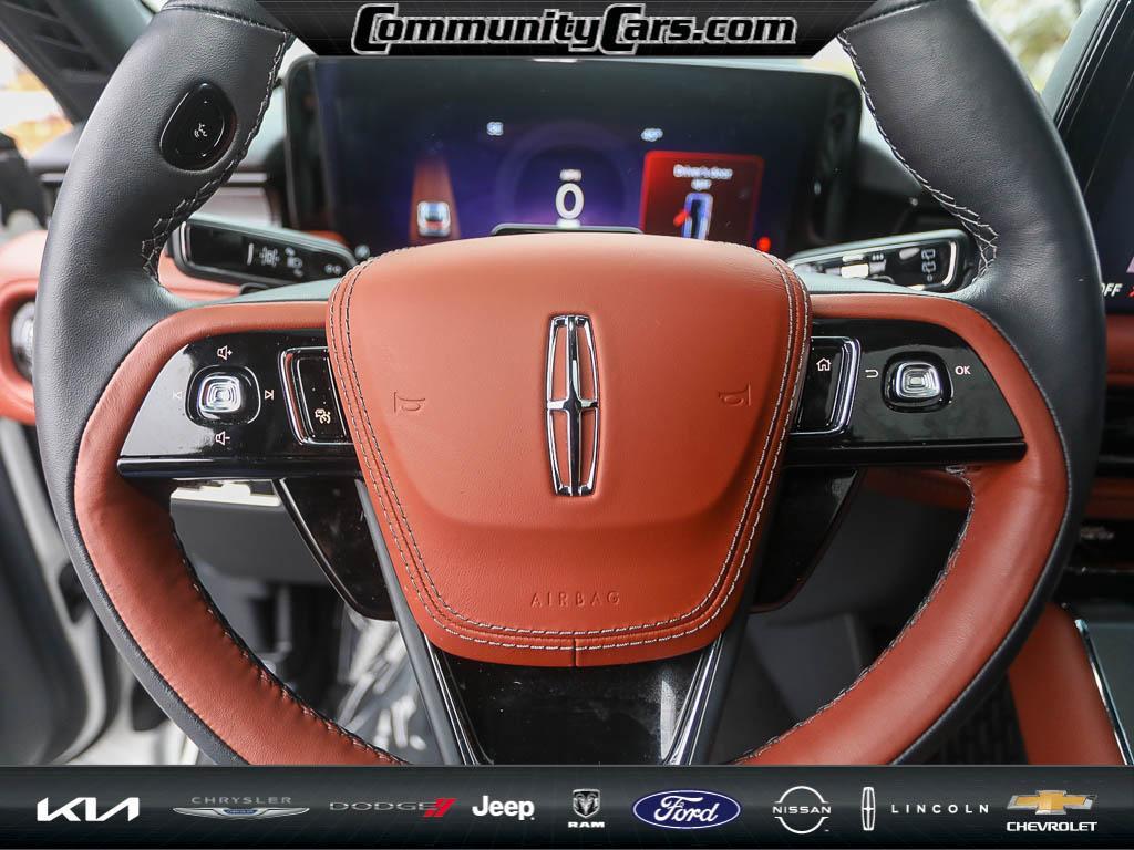 used 2025 Lincoln Aviator car