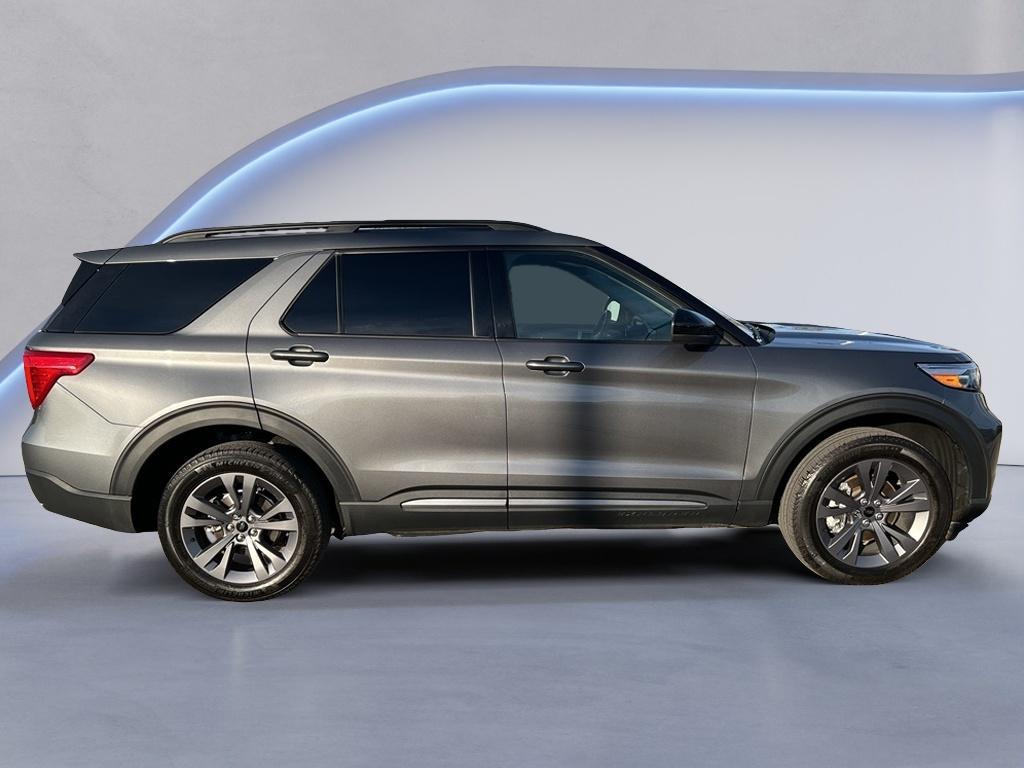 used 2023 Ford Explorer car