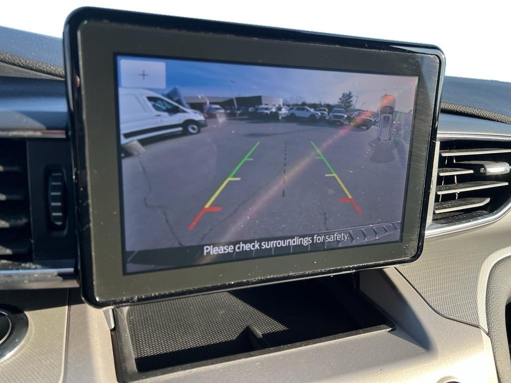 used 2023 Ford Explorer car