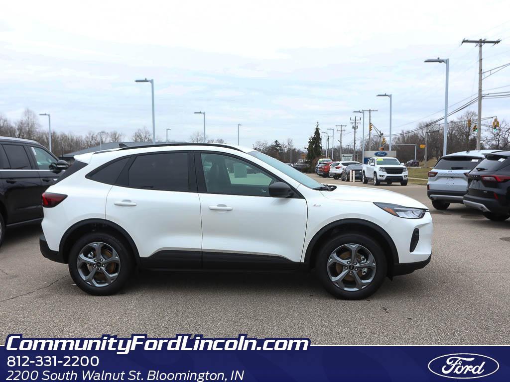 new 2026 Ford Escape car, priced at $33,939