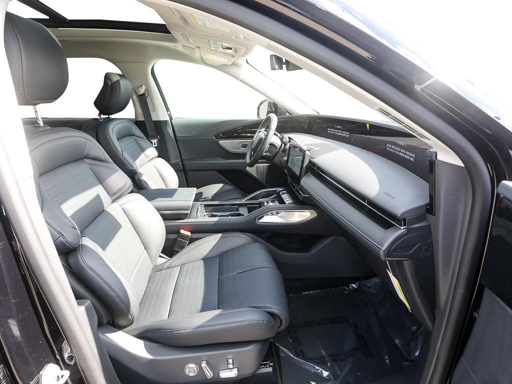 new 2026 Lincoln Nautilus car, priced at $71,798