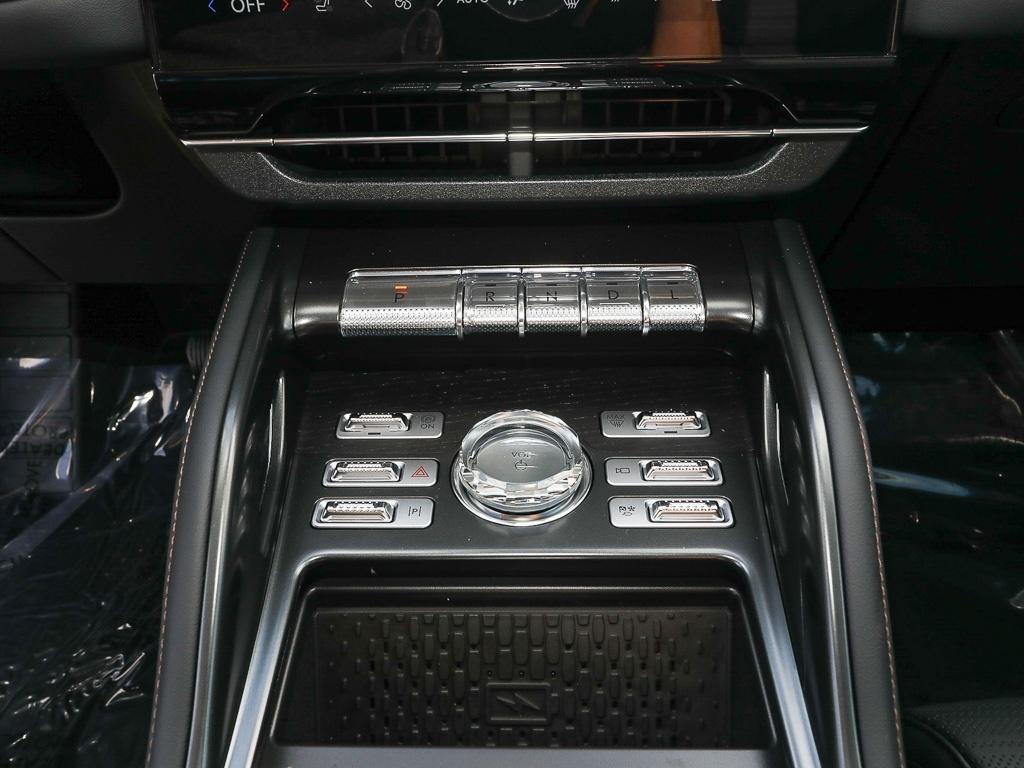 new 2026 Lincoln Nautilus car, priced at $71,798