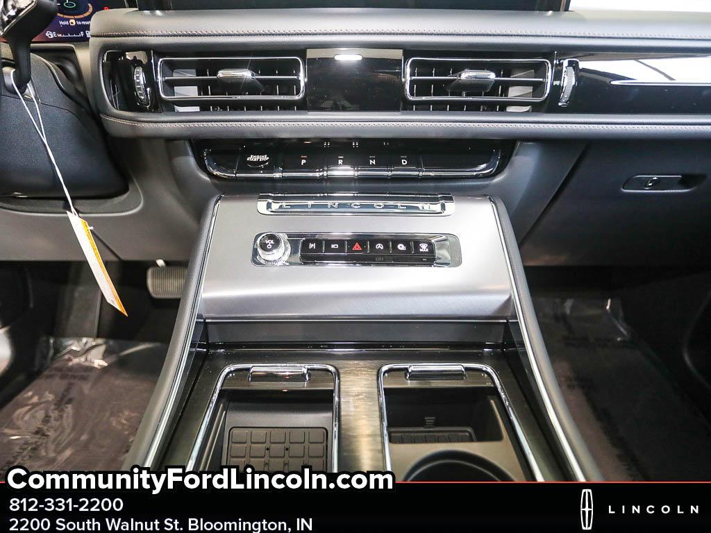 new 2026 Lincoln Aviator car, priced at $61,612