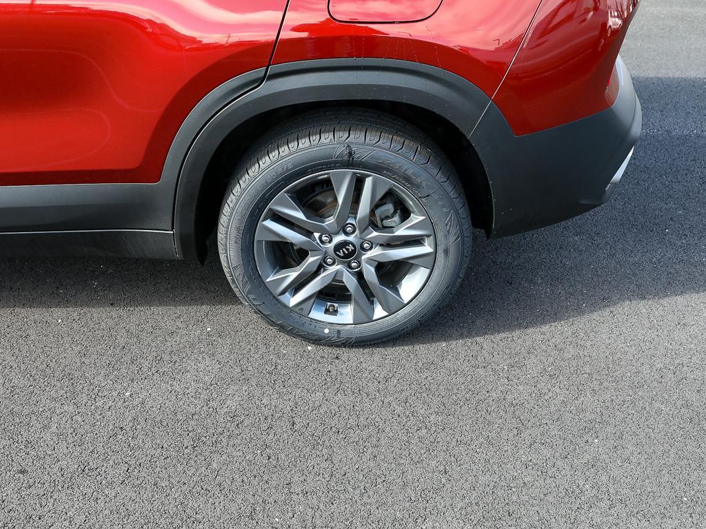 used 2021 Kia Seltos car, priced at $15,400