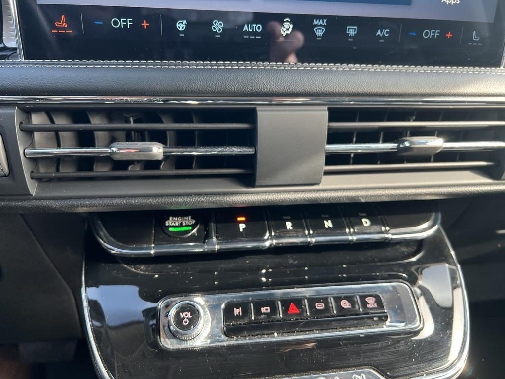 used 2023 Lincoln Corsair car, priced at $36,900