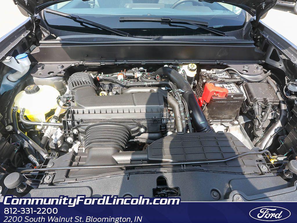 new 2025 Ford Maverick car, priced at $36,027