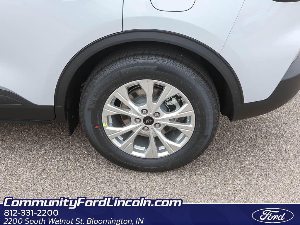 new 2026 Ford Escape car, priced at $31,015