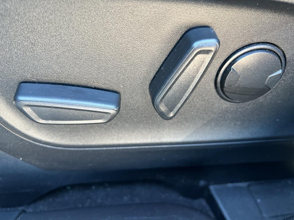 used 2023 Ford Escape PHEV car