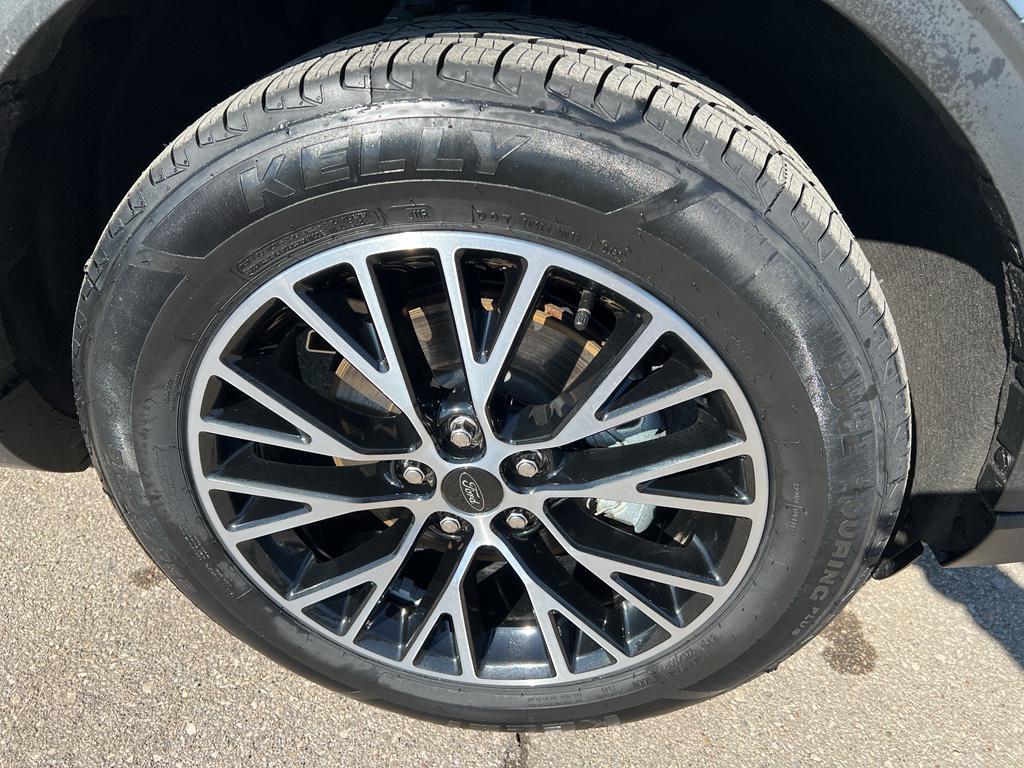 used 2023 Ford Escape PHEV car