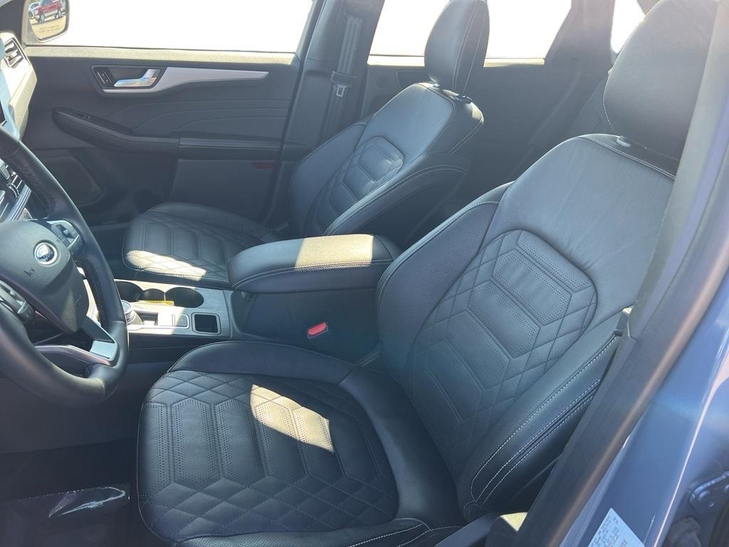 used 2023 Ford Escape PHEV car