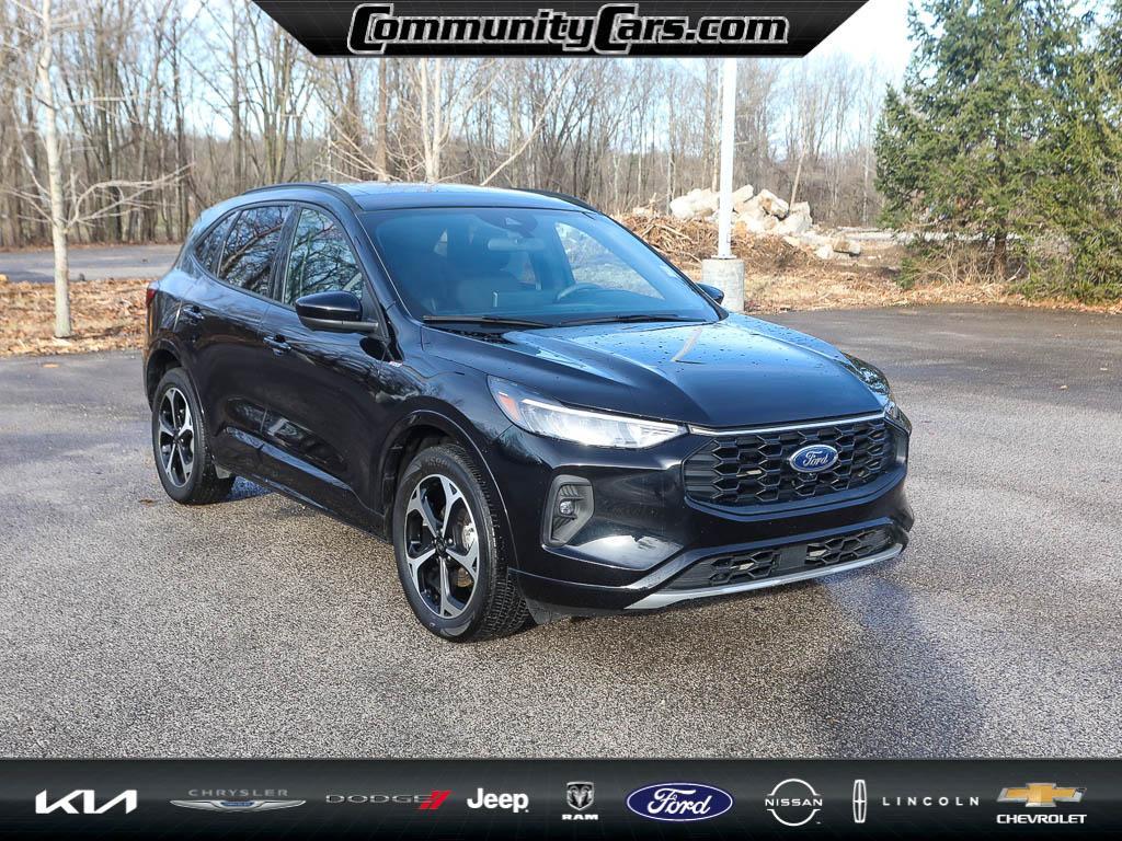 used 2023 Ford Escape car