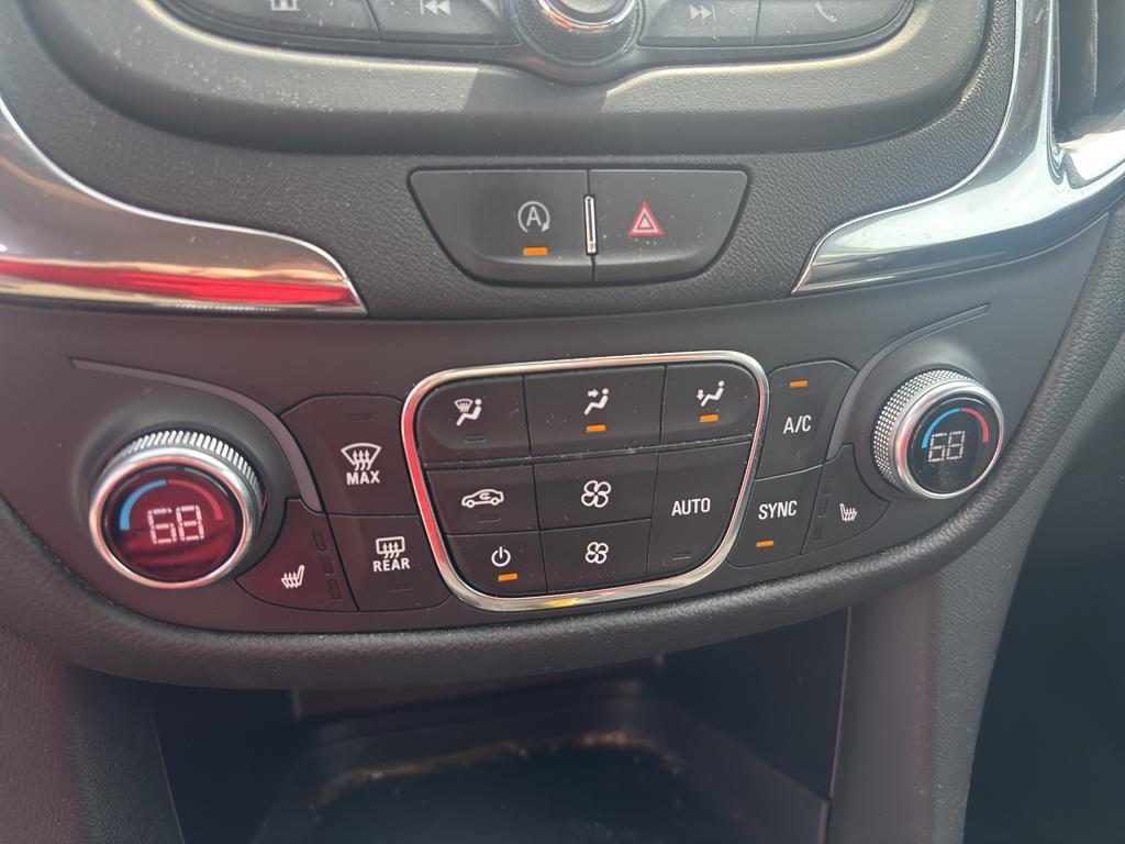 used 2023 Chevrolet Equinox car, priced at $20,700