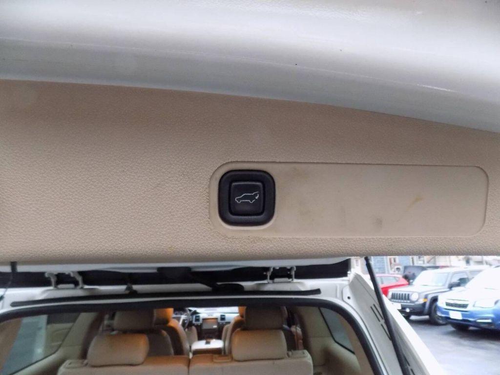 used 2010 Cadillac Escalade ESV car, priced at $10,995