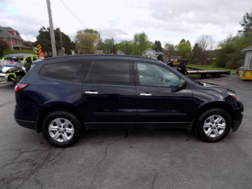 used 2017 Chevrolet Traverse car, priced at $13,995