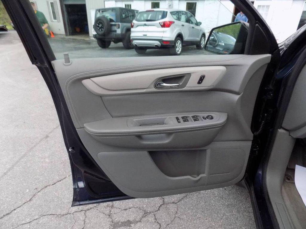 used 2017 Chevrolet Traverse car, priced at $13,995