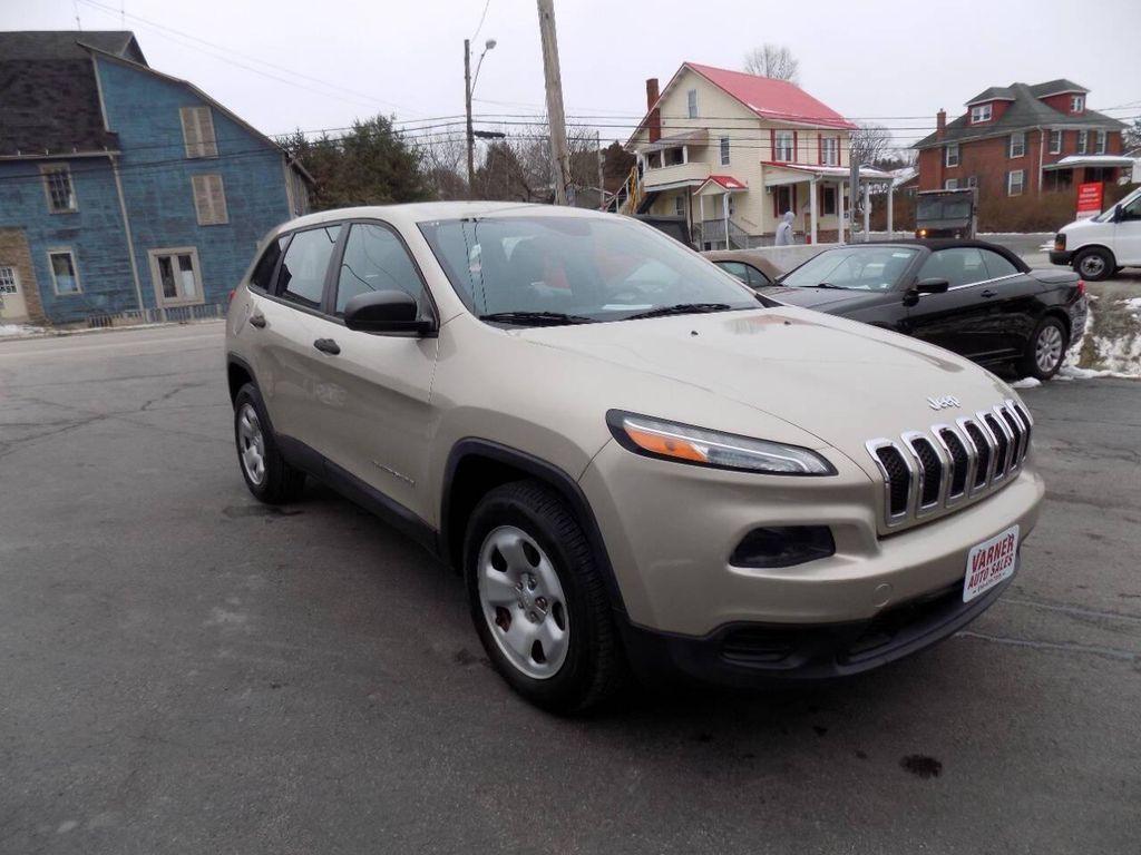 used 2014 Jeep Cherokee car, priced at $8,795