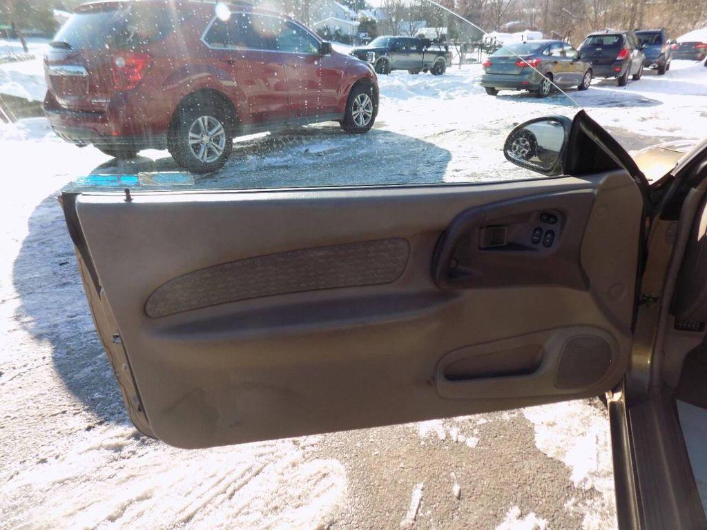 used 1998 Ford Escort car, priced at $4,795