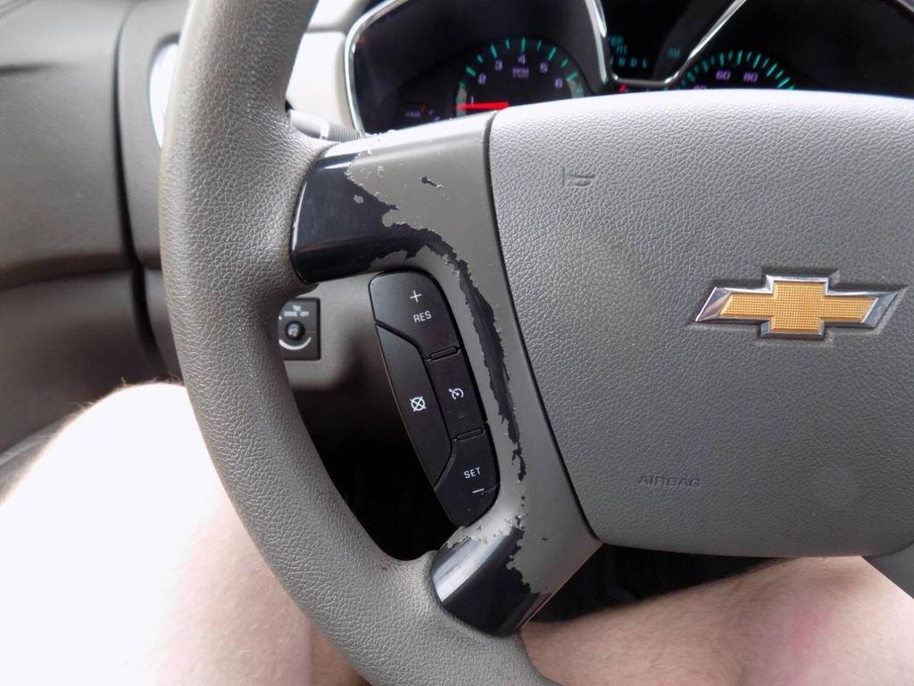 used 2013 Chevrolet Traverse car, priced at $7,250