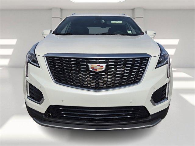 used 2025 Cadillac XT5 car, priced at $39,522