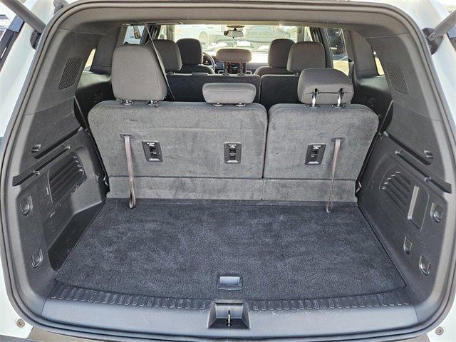 used 2025 GMC Acadia car, priced at $31,949