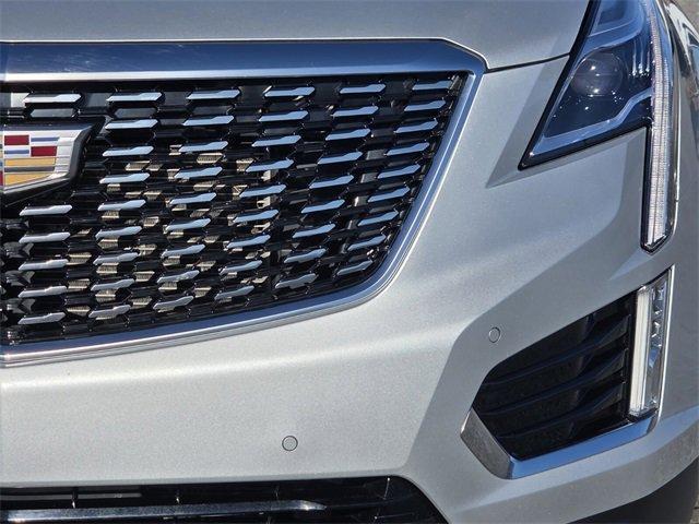 used 2020 Cadillac XT5 car, priced at $22,686
