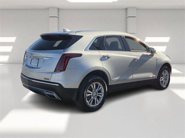 used 2020 Cadillac XT5 car, priced at $22,686