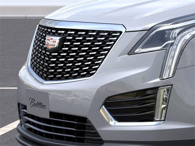 new 2026 Cadillac XT5 car, priced at $45,610