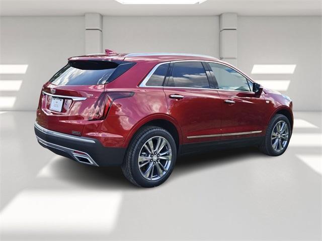 new 2025 Cadillac XT5 car, priced at $50,197